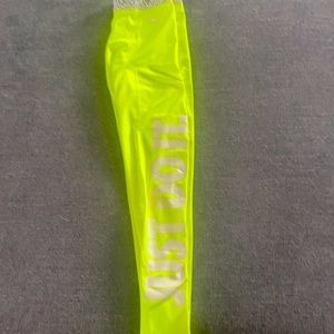 Brand new Nike leggings.